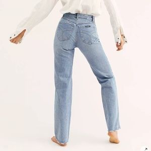 ROLLA STRAIGHT LEG JEAN